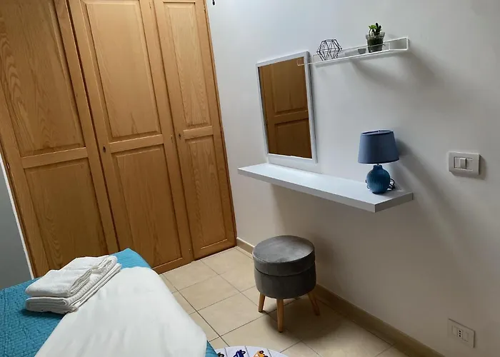 Апартаменты Lovely Авеццано